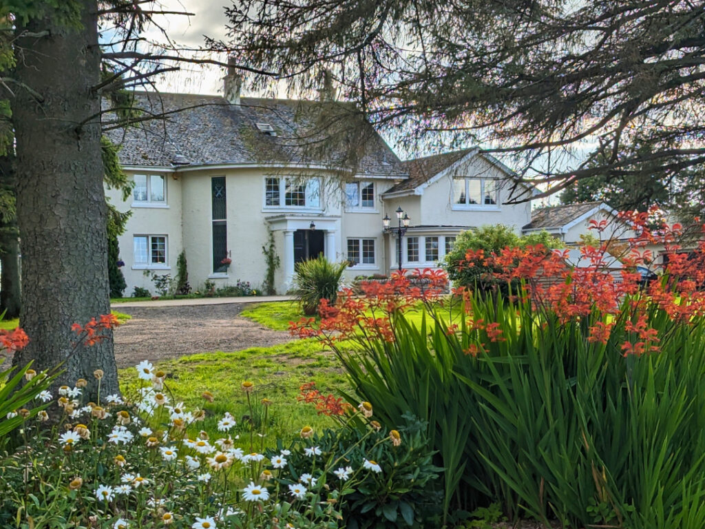Luxury Accommodation in Loch Lomond